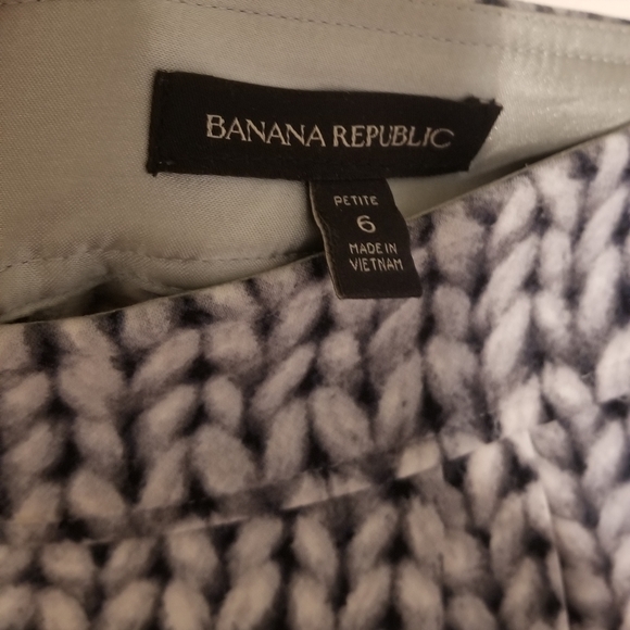 Mini Shorts - Picture 2 of 4